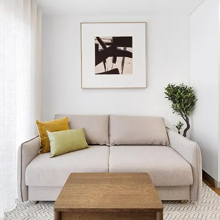 Paranhos Boutique - Bright 1br B Πόρτο